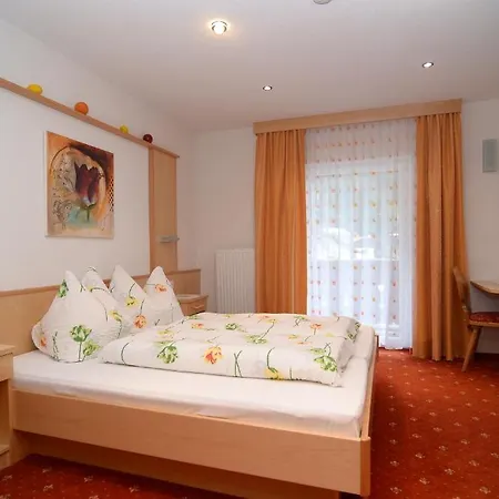 Bed & Breakfast Haus Vesulspitze Ischgl