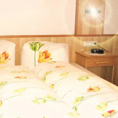Haus Vesulspitze Bed & Breakfast