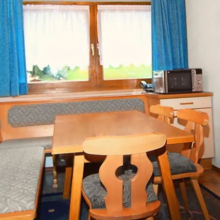 Bed & Breakfast Haus Vesulspitze *