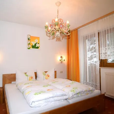 Bed & Breakfast Haus Vesulspitze